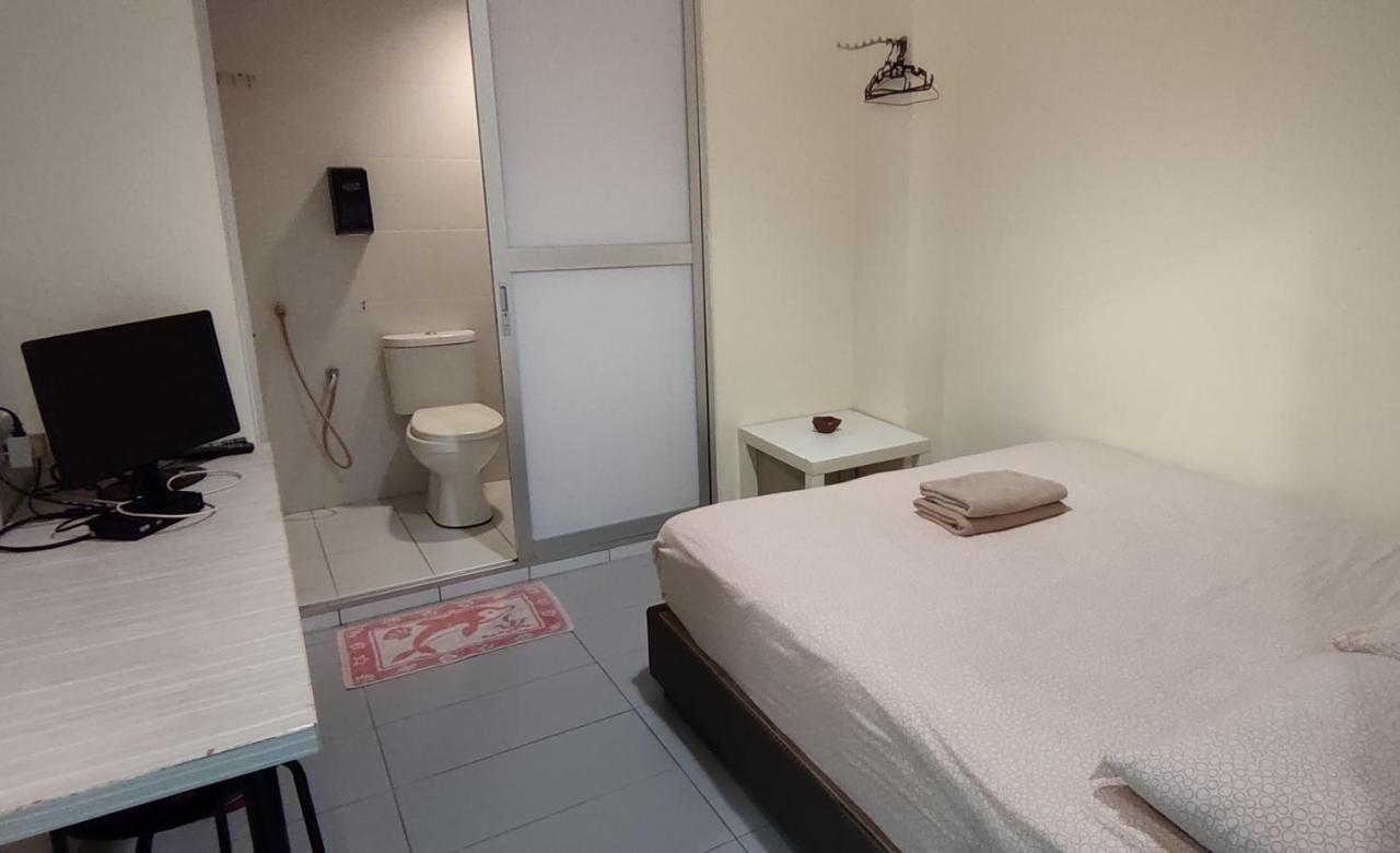 Fifty Seven Inn Batu Pahat Exteriér fotografie
