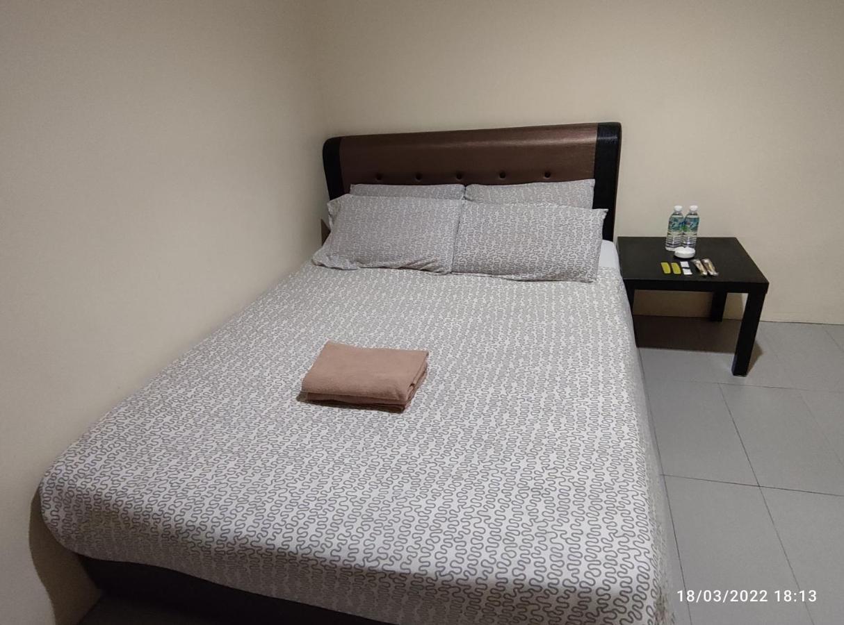 Fifty Seven Inn Batu Pahat Exteriér fotografie