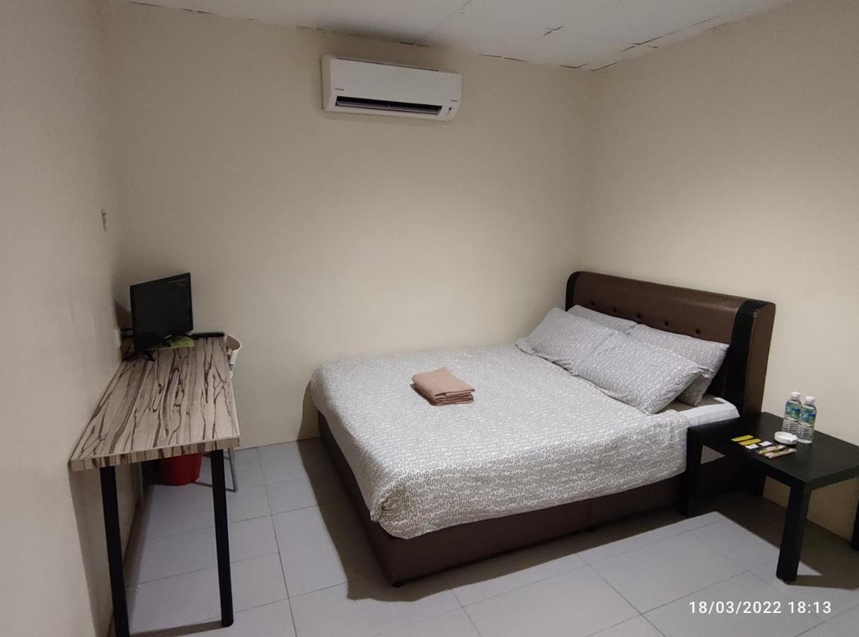 Fifty Seven Inn Batu Pahat Exteriér fotografie